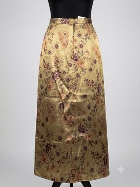 ✨ Stunning True Vintage Laura Studio Gold Shimmer Floral Maxi Skirt ✨